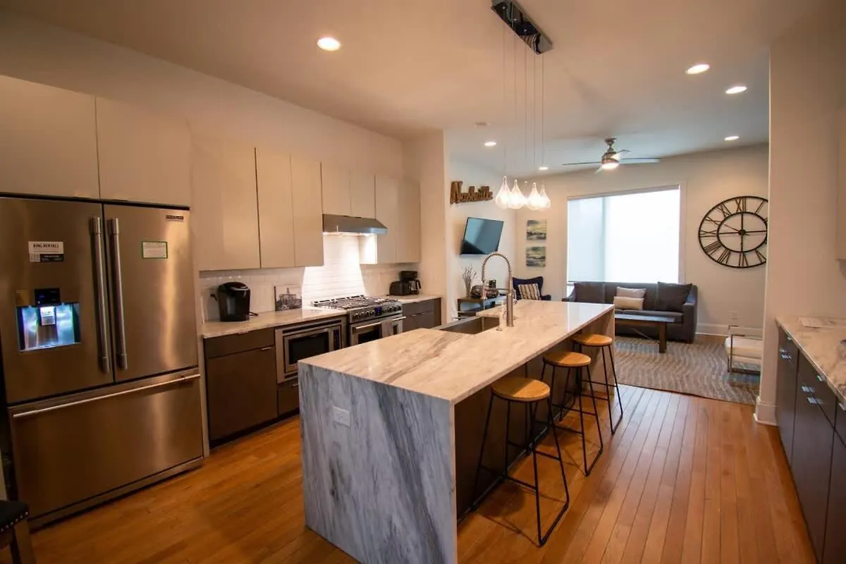 Spacious Home In Nashville - 2Mi To Lower Broadway